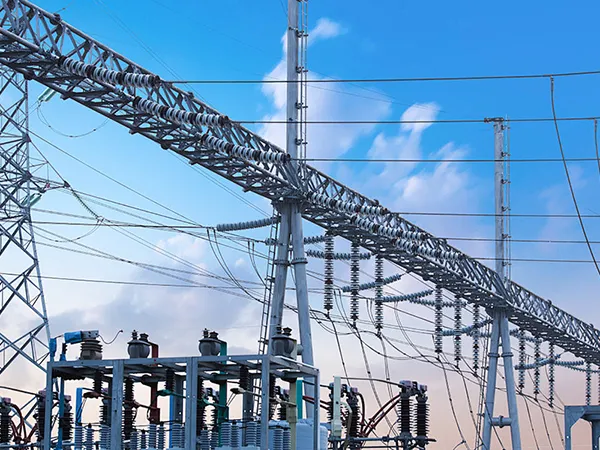 ویکیوم سرکٹ توڑنے والوں کے فوائد